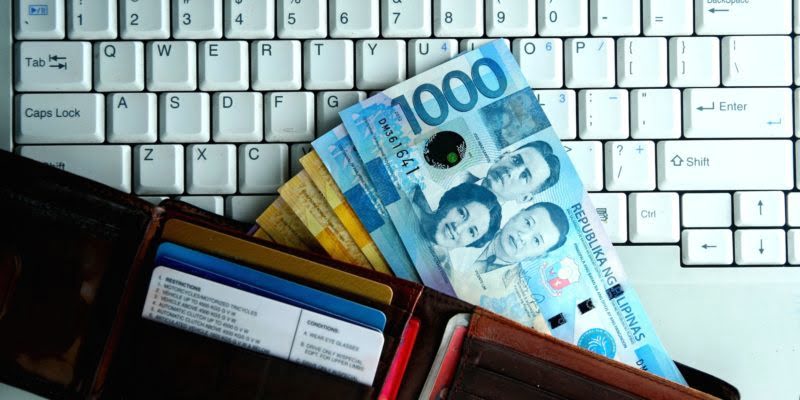 Who may get a 0% interest loan in the Philippines?