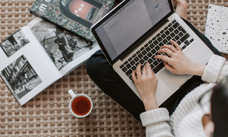 Content creating as a way to earn additional money for students